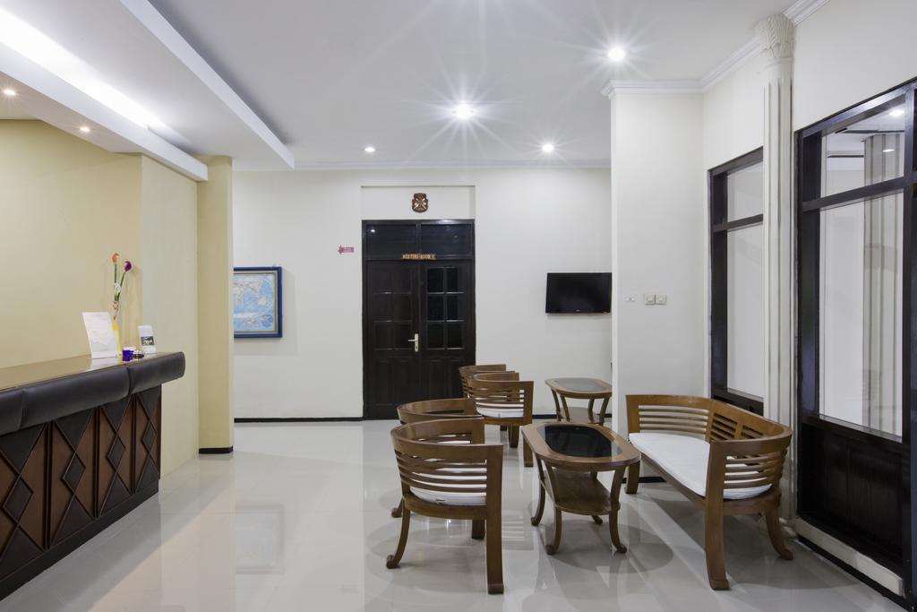Hotel Galuh Anindita Γιογκιακάρτα Εξωτερικό φωτογραφία