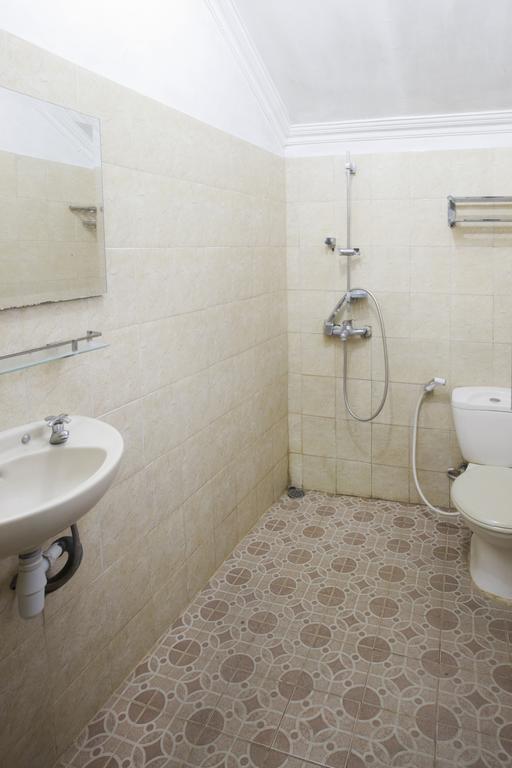 Hotel Galuh Anindita Γιογκιακάρτα Εξωτερικό φωτογραφία